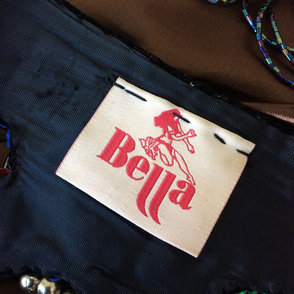 Tribaret Bella - 6 piece professional bellydance costume - Multi on Black Velvet - Picture 3 of 14